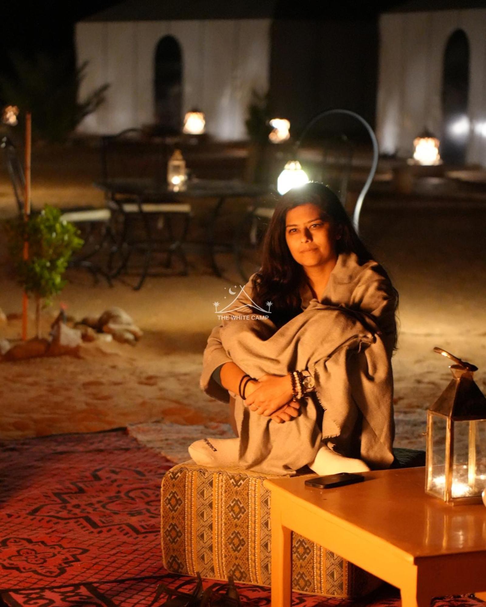 The White Camp - Your Merzouga Luxury Desert Camp & Erg Chebbi Dunes Camel Riding ภายนอก รูปภาพ